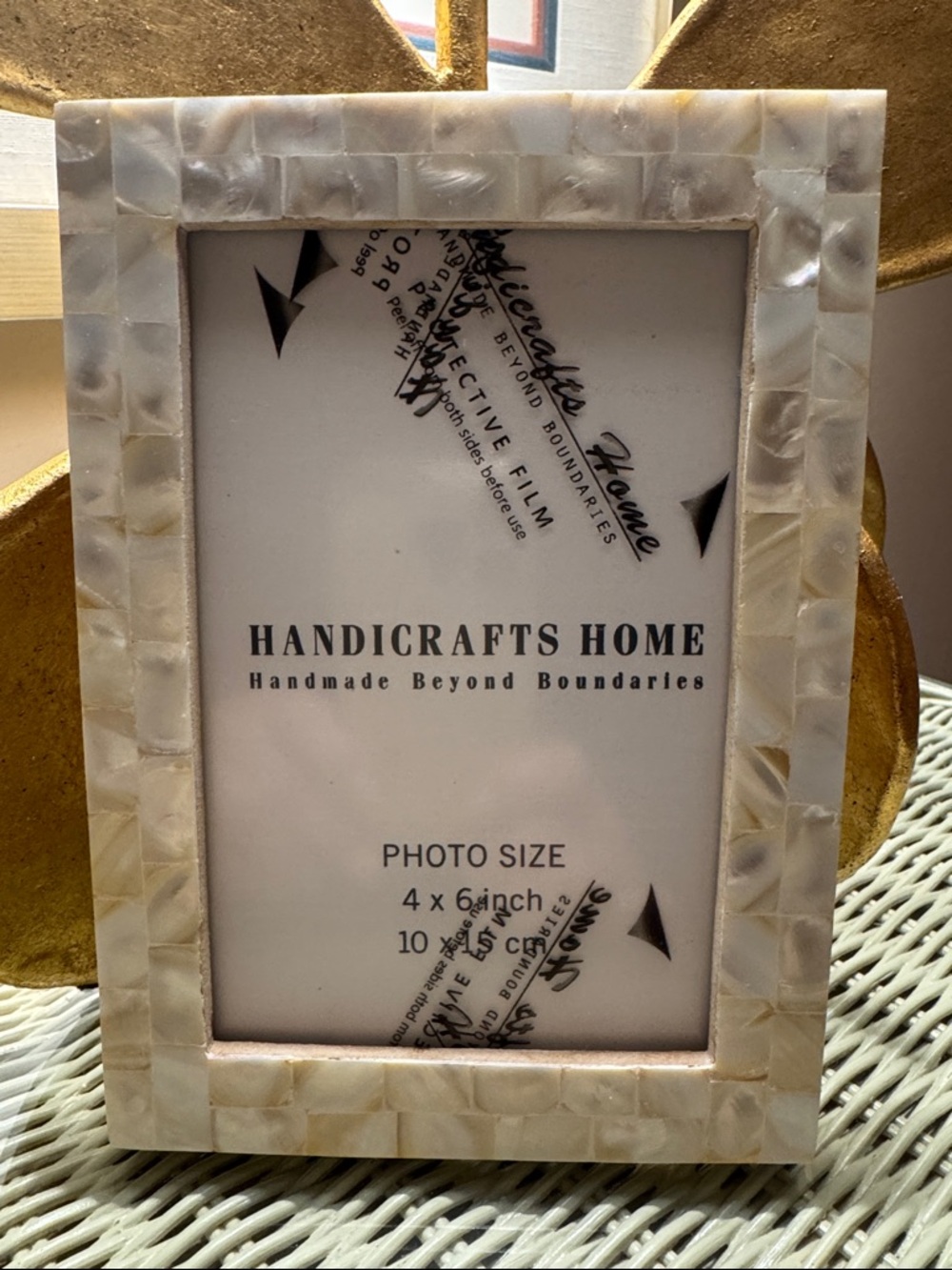 Pearlized mosaic 4x6” picture frames